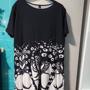 Stylish Black and White Octopus Dress